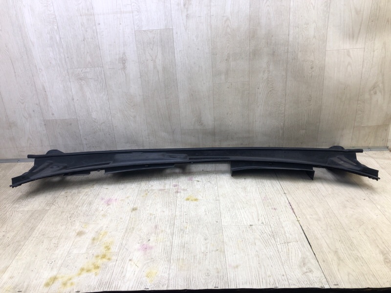 Пластик под лобовое стекло / Жабо ES350 06-12 2006 3.5 2GR-FE Пластик под лобовое стекло / Жабо ES350 06-12 2006 3.5 2GR-FE