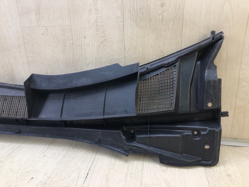 Пластик под лобовое стекло / Жабо ES350 06-12 2006 3.5 2GR-FE Пластик под лобовое стекло / Жабо ES350 06-12 2006 3.5 2GR-FE