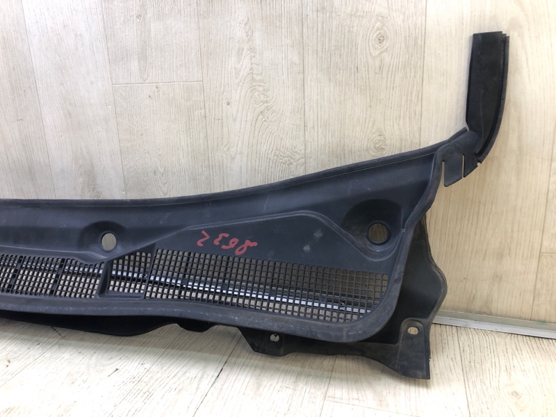 Пластик под лобовое стекло / Жабо TLX 14-17 2017 2.4 K24W7