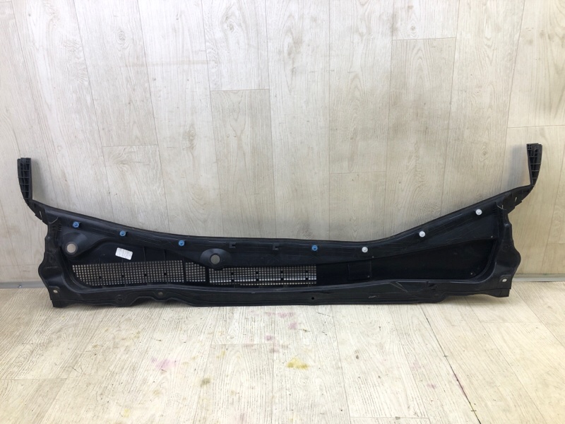 Пластик под лобовое стекло / Жабо TLX 14-17 2017 2.4 K24W7