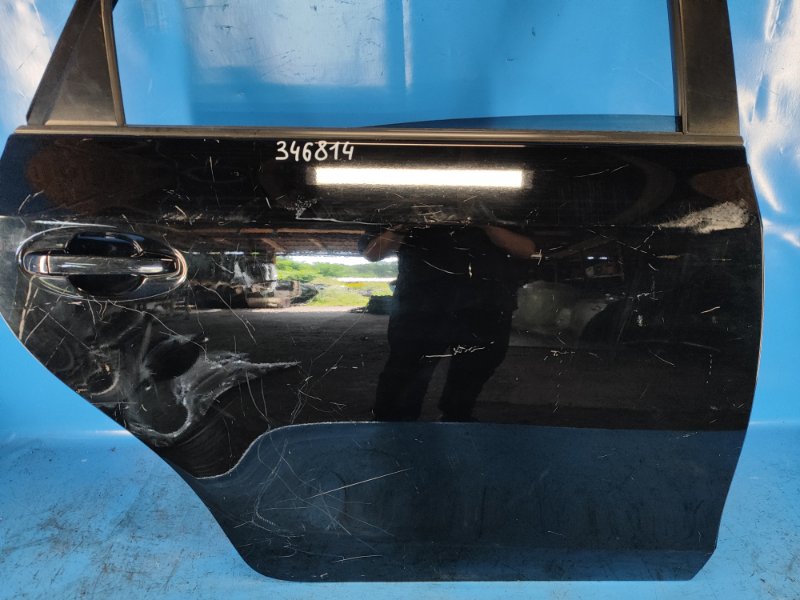 Дверь задняя правая PRIUS PLUS 11-14