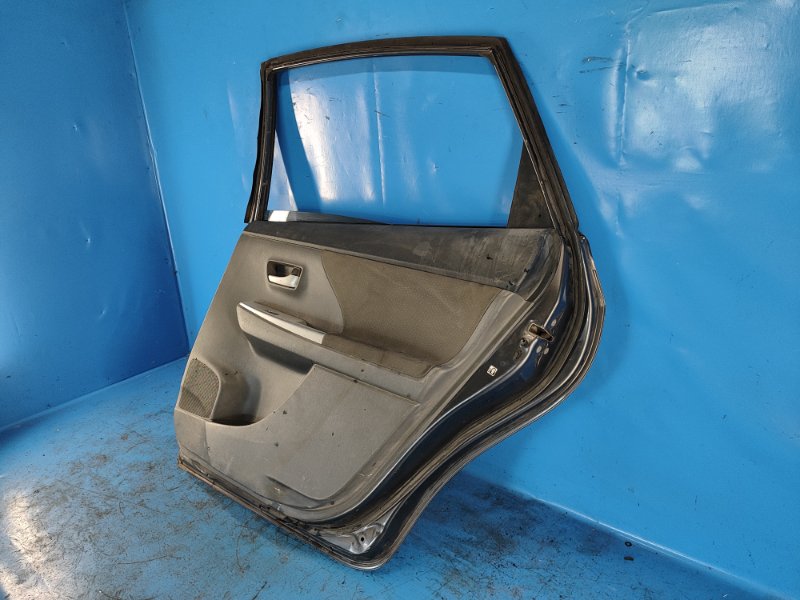Дверь задняя правая PRIUS PLUS 11-14 Дверь задняя правая PRIUS PLUS 11-14