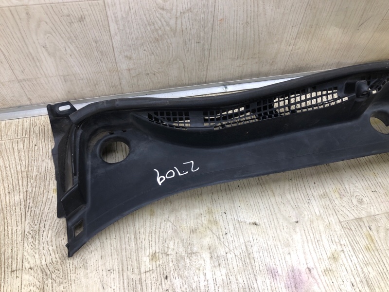 Пластик под лобовое стекло / Жабо FORESTER 12-19 2015 2.5 FB25B