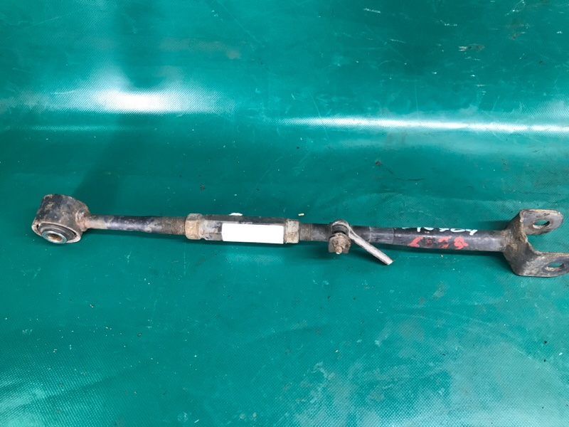 Рычаг задней подвески поперечный задний правый AVALON 05-12 2006 3.5 2GR-FE Рычаг задней подвески поперечный задний правый AVALON 05-12 2006 3.5 2GR-FE