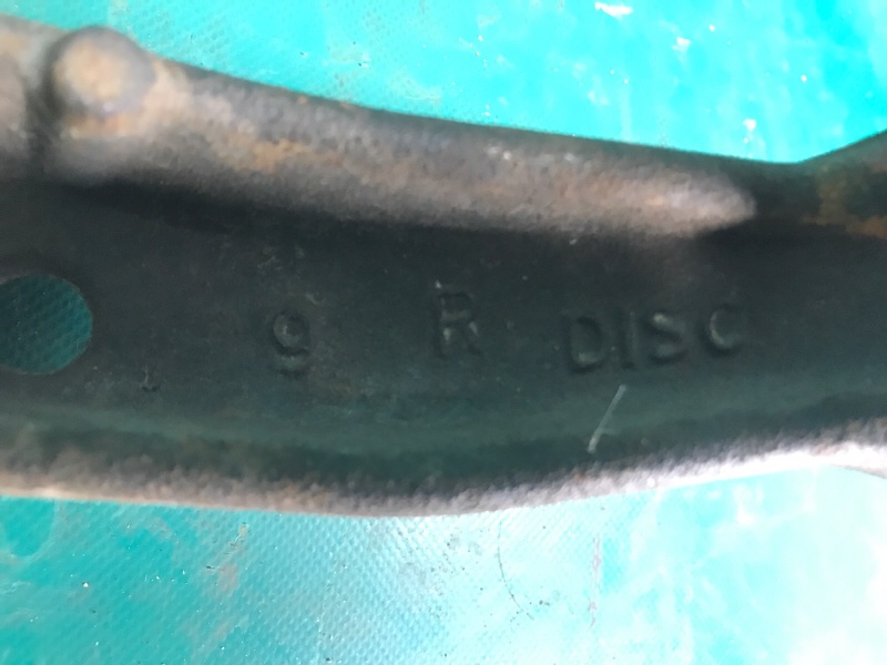 Цапфа правая AVALON 05-12 2006 3.5 2GR-FE