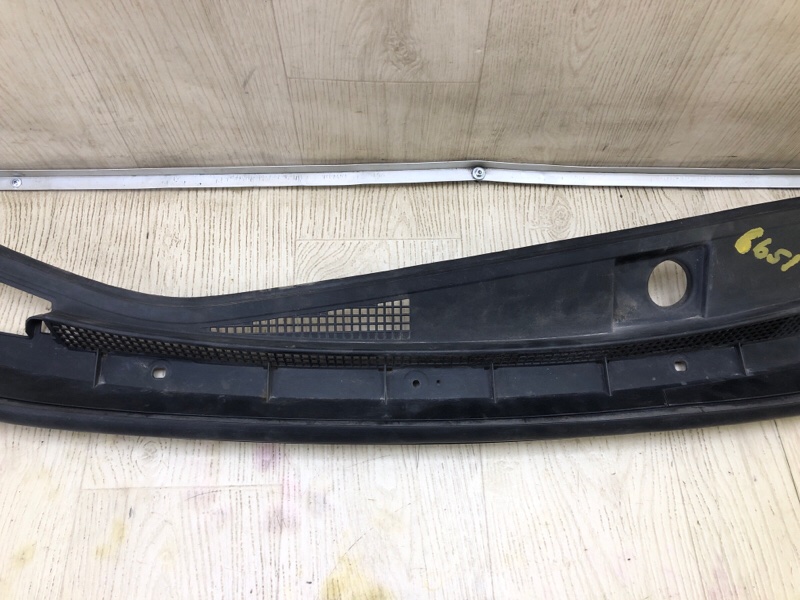 Пластик под лобовое стекло / Жабо NISSAN SENTRA B17 12-21 B17 1.8 MRA8DE