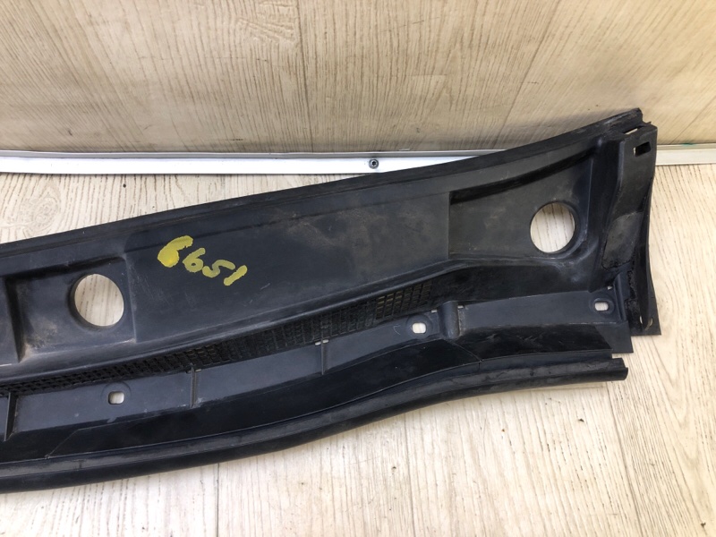 Пластик под лобовое стекло / Жабо SENTRA B17 12-21 2015 B17 1.8 MRA8DE