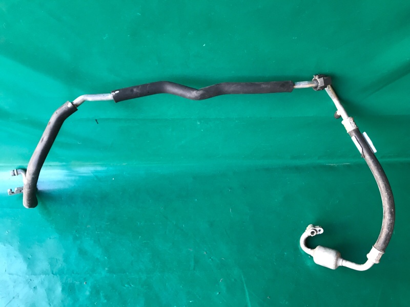 Запчасть трубка кондиционера TOYOTA CAMRY 40 06-11 2008 2.4 2AZFE 88704-06290 Б/У Трубка кондиционера TOYOTA CAMRY 40 06-11 2008 2.4 2AZFE 88704-06290 Б/У