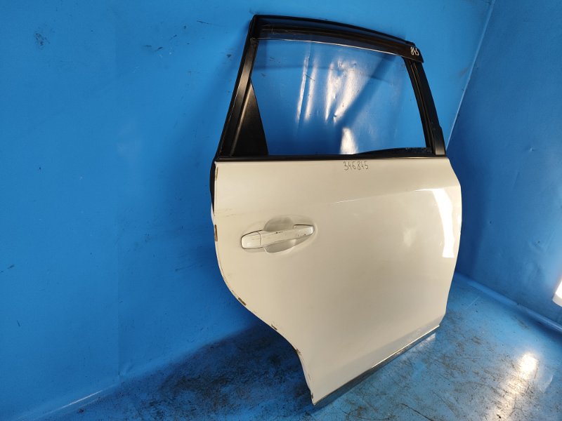 Дверь задняя правая TOYOTA PRIUS PLUS 11-14