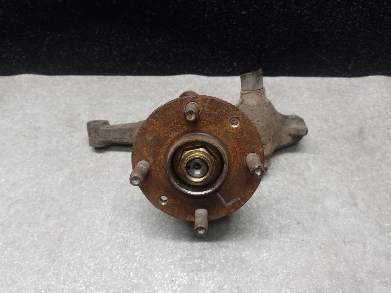 Ступица задняя левая 323 BA 94-97