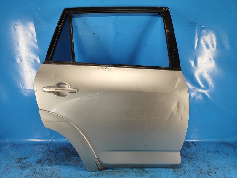 Запчасть дверь задняя правая TOYOTA RAV4 05-12 67003-42080 Б/У Дверь задняя правая TOYOTA RAV4 05-12 67003-42080 Б/У