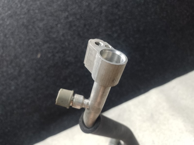 Трубка кондиционера PRIUS - 30 09-17 2021 Трубка кондиционера PRIUS - 30 09-17 2021