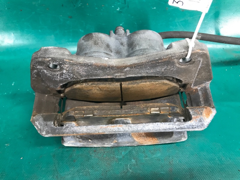 Суппорт тормозной передний правый MDX (YD2) 06-13 2012 3.7 J37A1 Суппорт тормозной передний правый MDX (YD2) 06-13 2012 3.7 J37A1