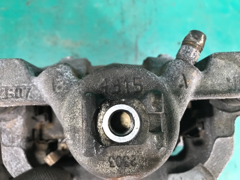 Суппорт тормозной задний левый MDX (YD2) 06-13 2012 3.7 J37A1 Суппорт тормозной задний левый MDX (YD2) 06-13 2012 3.7 J37A1