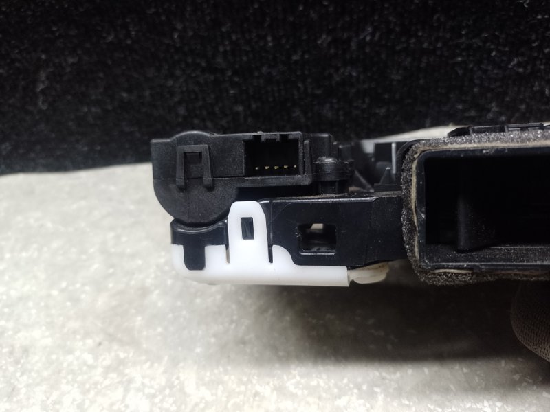 Воздуховод салона левый MODEL Y 19- 2021