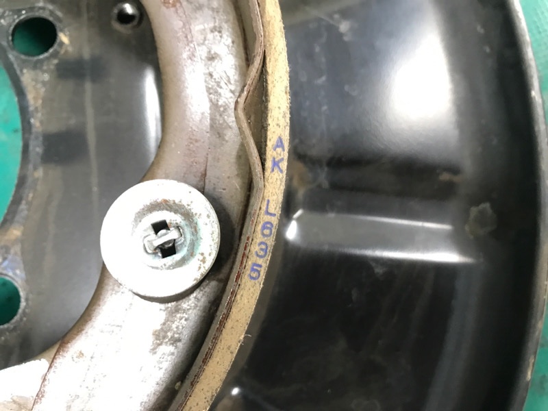 Тормозной механизм левый MDX (YD2) 06-13 2012 3.7 J37A1