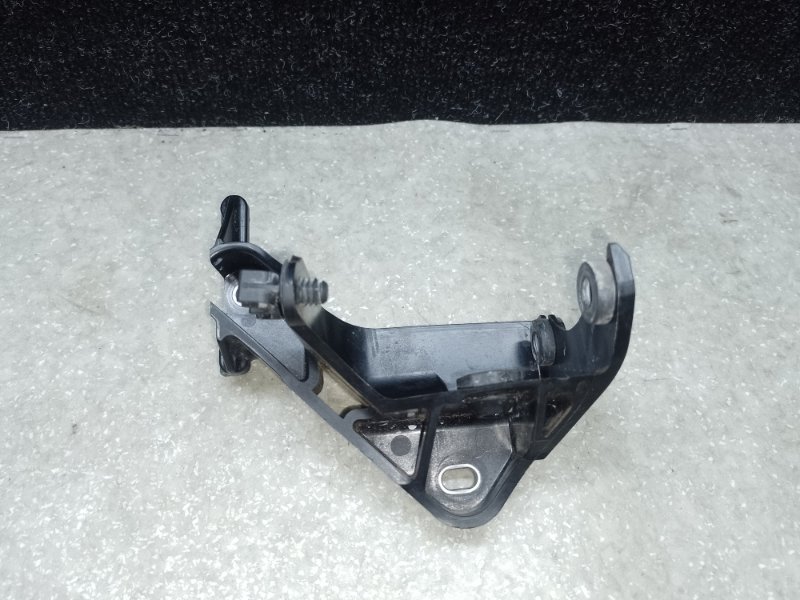 Кронштейн блока ABS MODEL Y 19- 2021