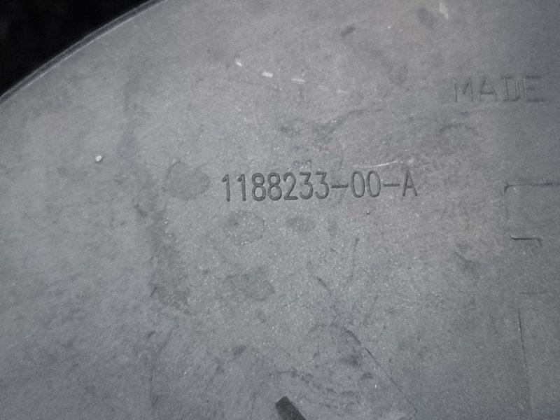 Заглушка колесного диска TESLA MODEL Y 19-