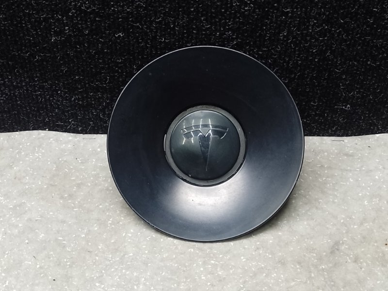 Заглушка колесного диска TESLA MODEL Y 19- 2021 1188233-00-A Б/У