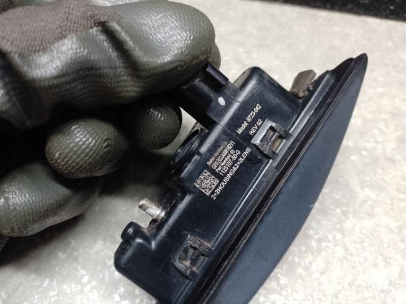 Камера переднего вида правая MODEL Y 19- 2021