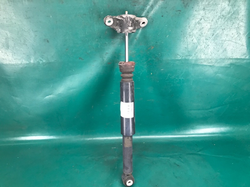 Амортизатор задний HYUNDAI ELANTRA AD 16- 2016 2.0 G4NH 55310F2700 Б/У