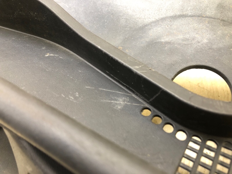 Пластик под лобовое стекло / Жабо TUCSON TL 15-20 2015 G4FJ 1.6