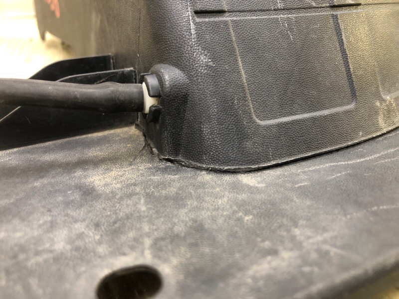 Пластик под лобовое стекло / Жабо TUCSON TL 15-20 2015 G4FJ 1.6