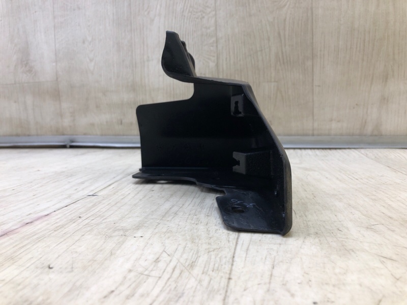 Брызговик передний левый FORESTER 12-19