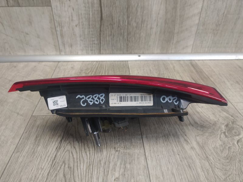 Фонарь внутренний левый 200 14-16 2016 UF 2.4 ED6