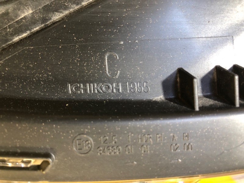 Фара левая LEAF 18-