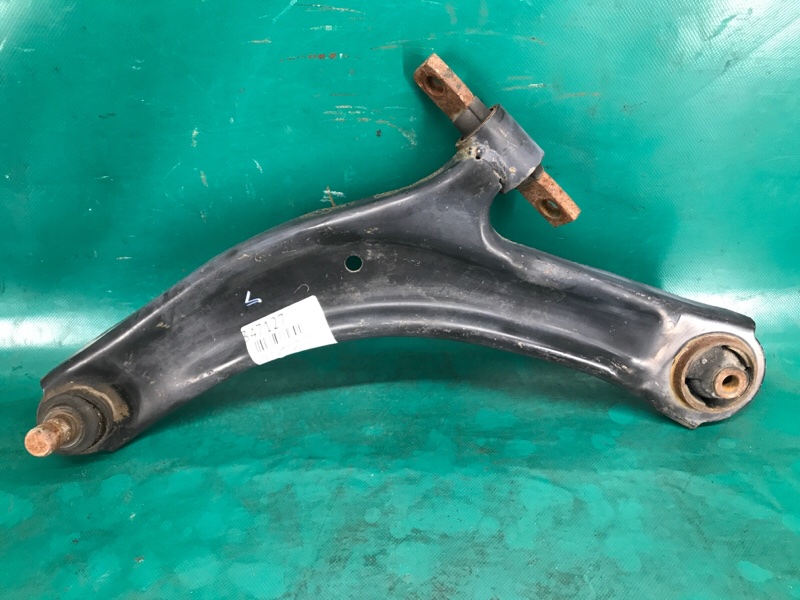 Рычаг передней подвески нижний левый NISSAN ROGUE 08-15 2015 2.5 QR25DE 54501-JG00B Б/У