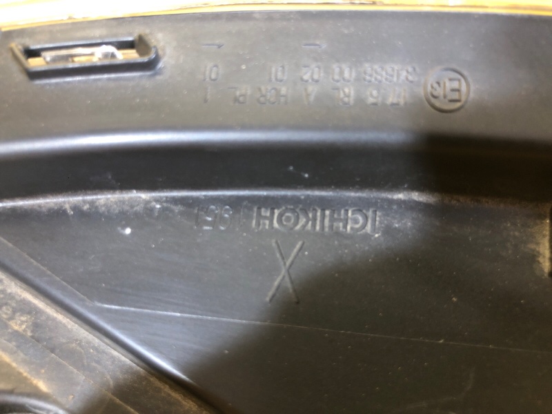 Фара правая LEAF 18-