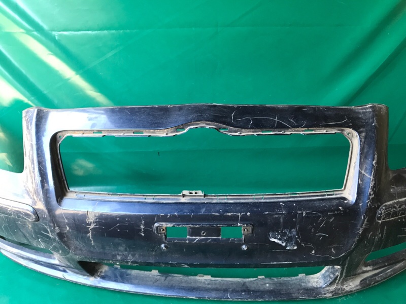 Бампер передний AVENSIS 03-08