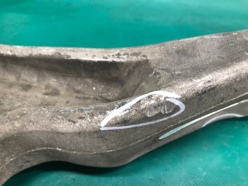 Рычаг передней подвески нижний правый MDX (YD2) 06-13 2008 3.7 J37A1