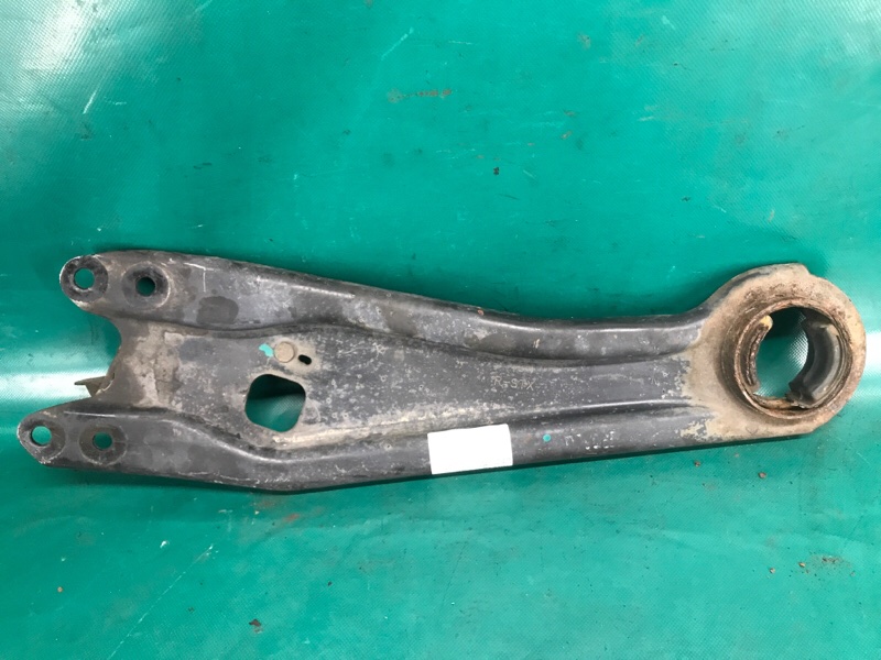 Рычаг задней подвески продольный правый ACURA MDX (YD2) 06-13 2008 3.7 J37A1 52371-STX-A02 Б/У