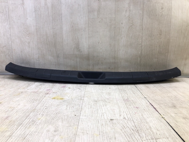 Накладка панели багажника внутренняя CX-9 06-16 2007 3.5 Накладка панели багажника внутренняя CX-9 06-16 2007 3.5