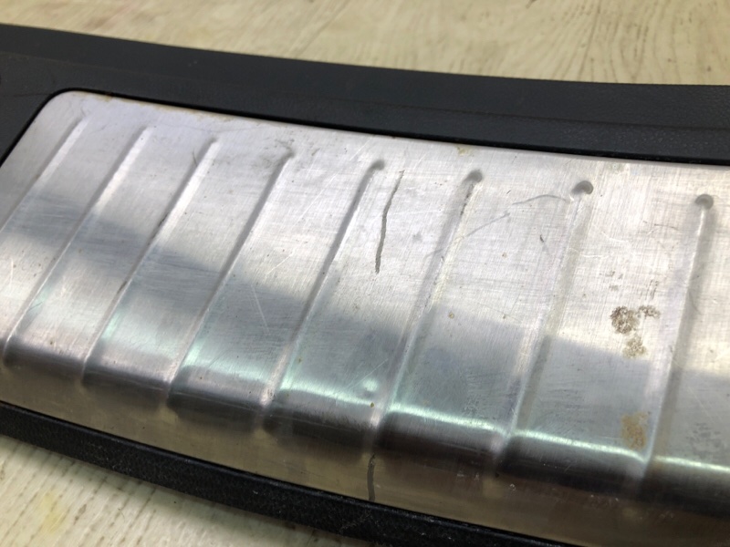 Накладка панели багажника внутренняя FX/QX70 S51 08-17 2011 3.5 VQ35HR