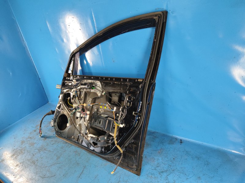 Дверь передняя правая PRIUS - 20 03-11 2006 1NZ-FXE 1.5L Дверь передняя правая PRIUS - 20 03-11 2006 1NZ-FXE 1.5L