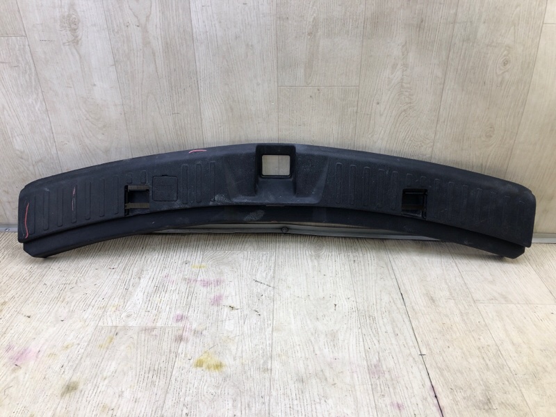 Накладка панели багажника внутренняя ACURA MDX (YD2) 06-13 2008 3.7 J37A1 84640-STX-50 Б/У