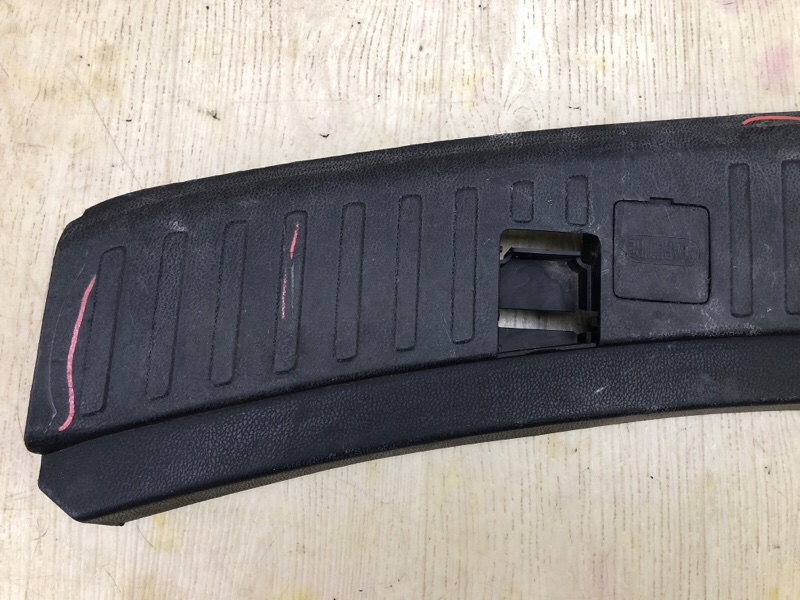 Накладка панели багажника внутренняя MDX (YD2) 06-13 2008 3.7 J37A1