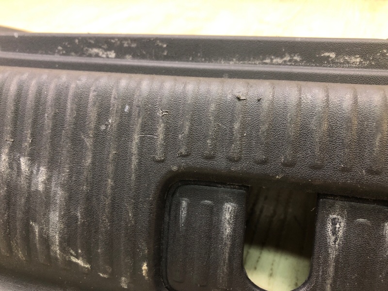 Накладка панели багажника внутренняя Q5 08-16 2014 CPMB 2.0 TFSI