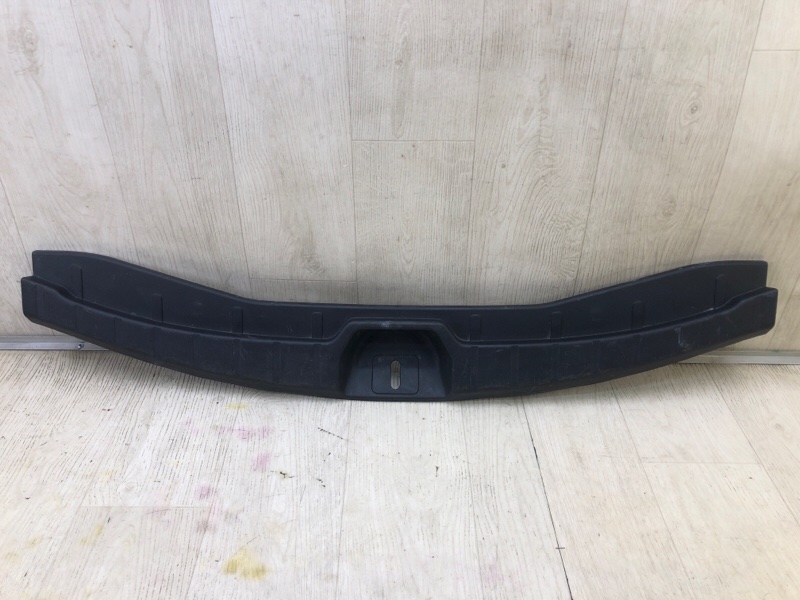 Запчасть накладка панели багажника внутренняя INFINITI FX S50 03-08 2003 VK45DE 84992CG000 Б/У Накладка панели багажника внутренняя INFINITI FX S50 03-08 2003 VK45DE 84992CG000 Б/У