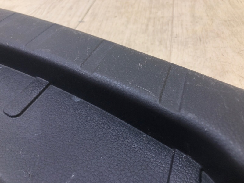 Накладка панели багажника внутренняя FX S50 03-08 2003 VK45DE Накладка панели багажника внутренняя FX S50 03-08 2003 VK45DE