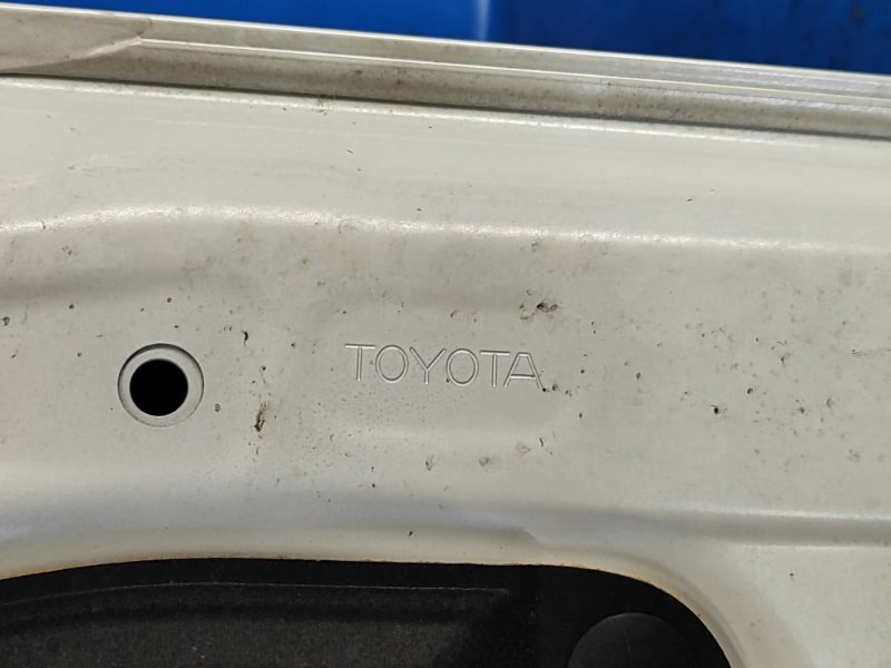 Капот PRIUS PLUS 11-14 Капот PRIUS PLUS 11-14