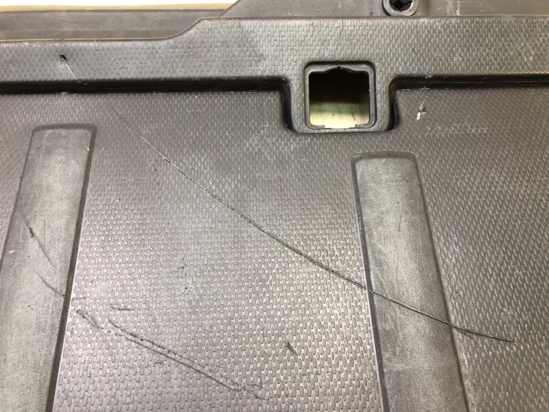 Обшивка багажника OUTLANDER XL 05-13 2007 3.0 6B31