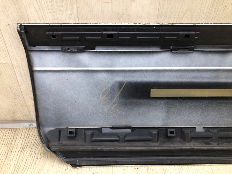 Накладка двери передняя правая GX470 02-09 2004 4.7 2UZFE