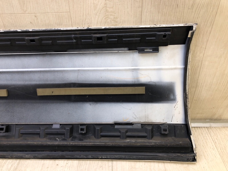 Накладка двери передняя правая GX470 02-09 2004 4.7 2UZFE