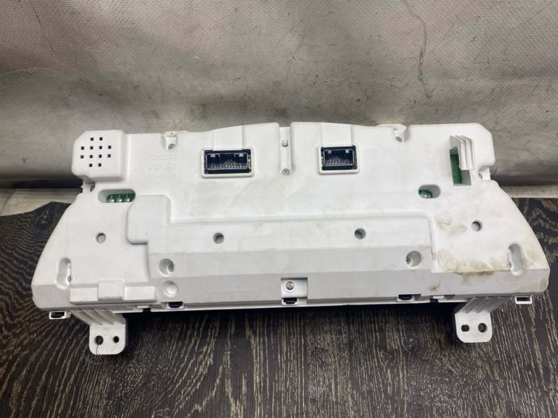 Панель приборов CAMRY 40 06-11