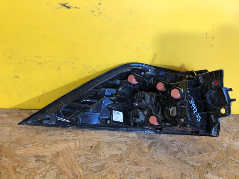 Фонарь наружный правый RAV4 18- Фонарь наружный правый RAV4 18-