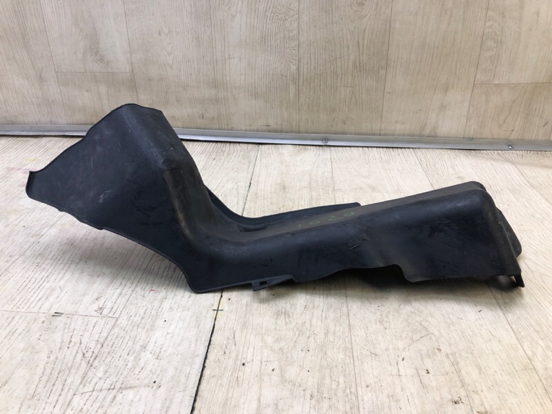 Защита горловины топливного бака TOYOTA PRIUS - 30 09-17 ZVW30 1.8 2ZRFXE